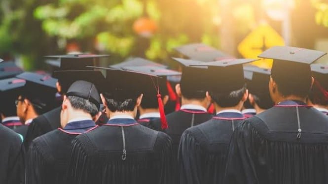 10 carreras de pregrado más buscadas por las empresas, la número 1 no es ingeniería