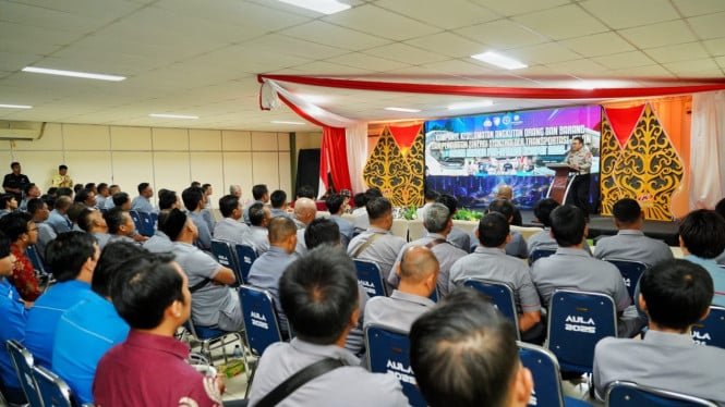 Contratistas y conductores de transporte público acuerdan mantener un regreso seguro a casa para el Eid 2026