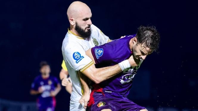 Lluvia de goles en el estadio Brawijaya, Persik venció 3-4 al Bhayangkara FC