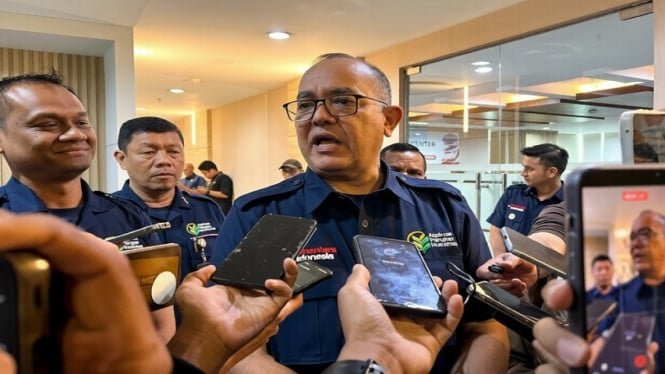 El jefe de Agrinas dice que no ha habido ninguna decisión de posponer las importaciones de camionetas de la India