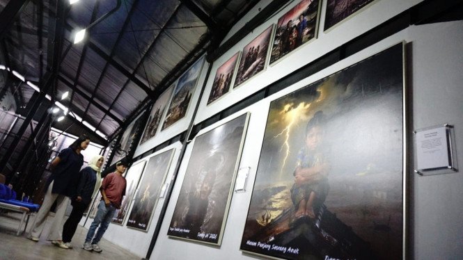 La exposición de pintura de Denny JA titulada “Los gritos de Sumatra y la crítica ecológica” acoge el Ramadán