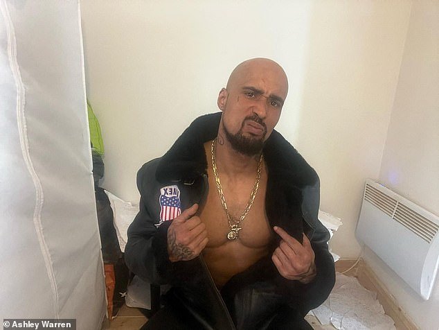 Hijas de un pensionista mutilado hasta la muerte por matones XL critican al aspirante a rapero ‘arrogante’ por dejarlas con ella