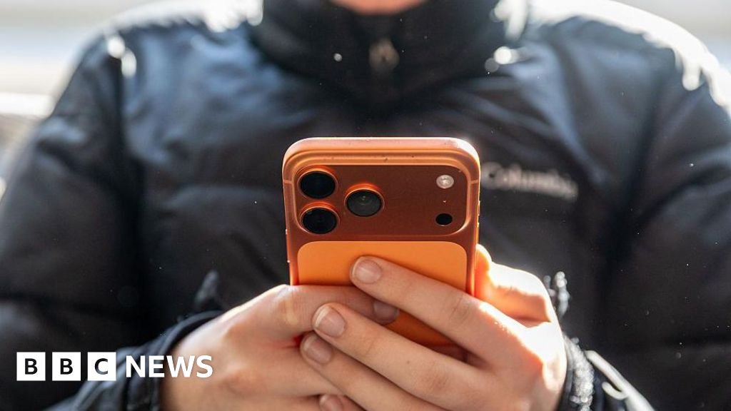 Instagram alertará a los padres si los adolescentes buscan contenido sobre autolesiones y suicidio