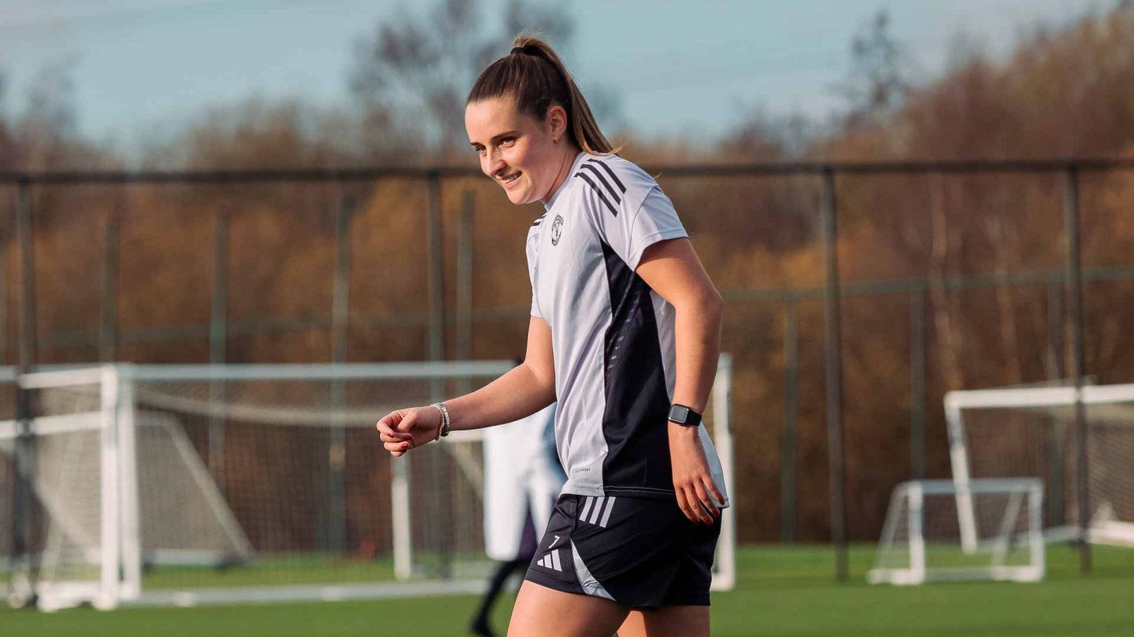 Ella Toone vuelve al césped recuperándose después de ver a Man Utd vencer al Everton