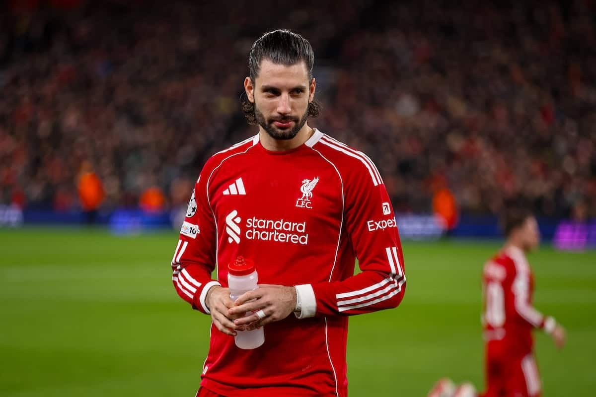 Arne Slot acepta que Dominik Szoboszlai podría ser el capitán del Liverpool