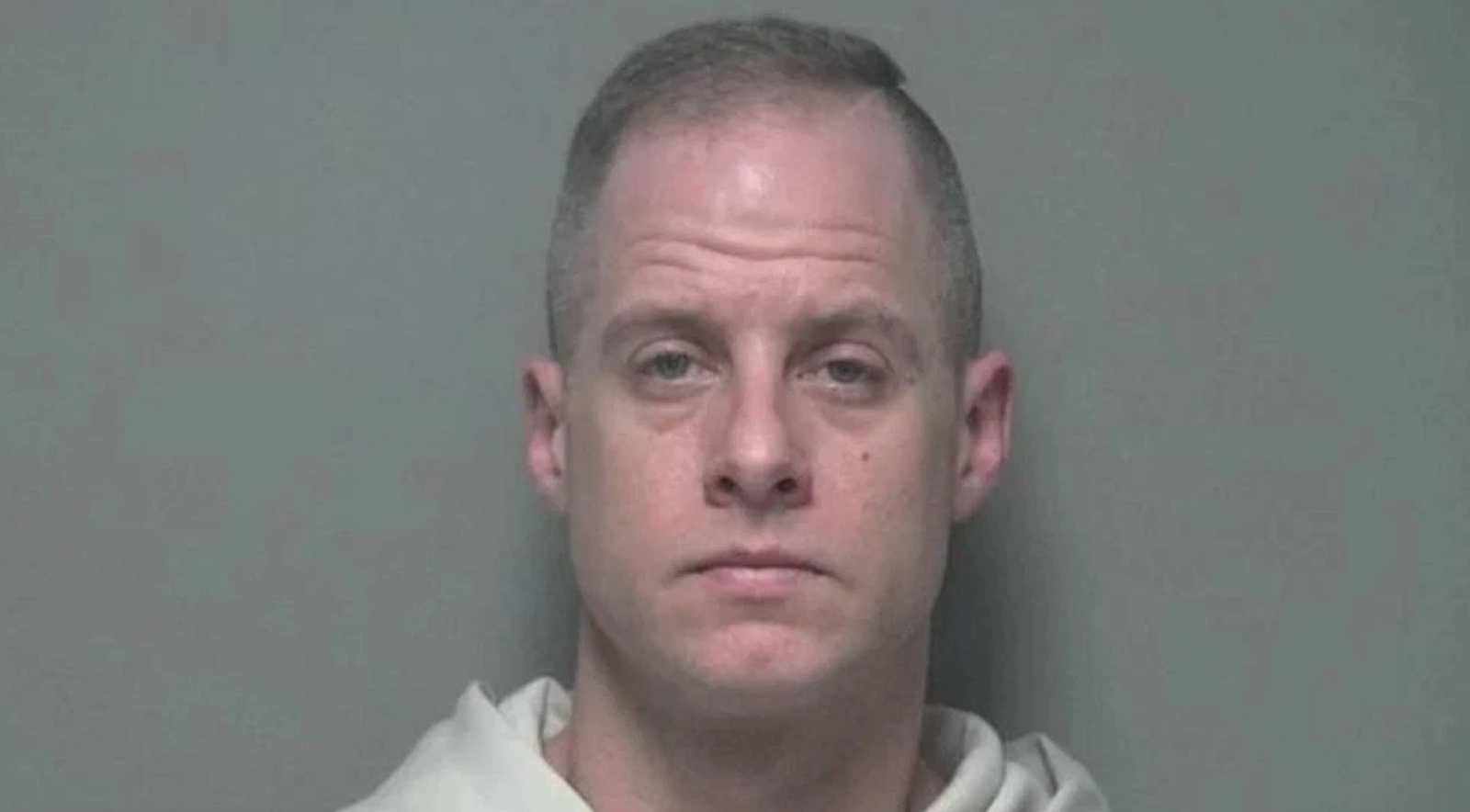 Ex concursante de ‘American Idol’ arrestado por asesinar a su esposa