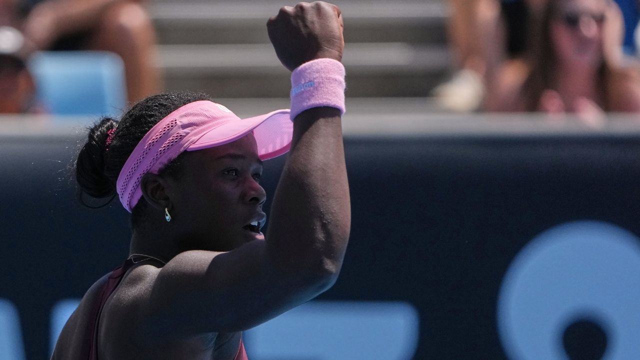 La canadiense Victoria Mboko alcanza el top 10 de la WTA por primera vez