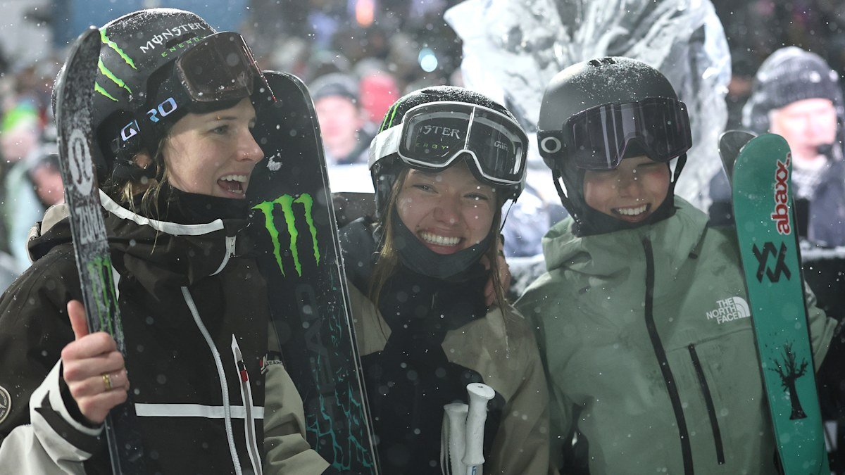 Juegos Olímpicos de Invierno 2026: quién es Indra Brown | La leyenda olímpica Cassie Sharpe fue la mentora de su futuro rival. Era Indra Brown, de 12 años.