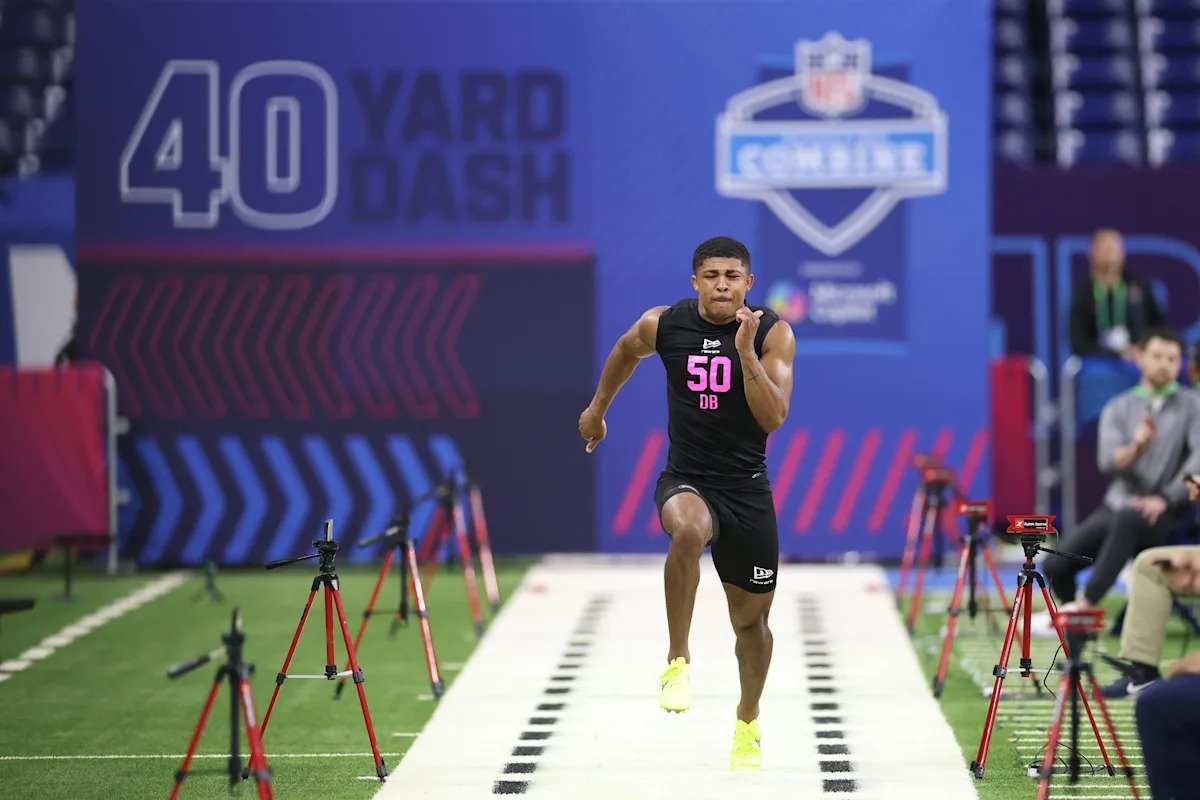 Lorenzo Styles Jr., de Ohio State, corre 4.27 para 40 yardas y se convierte en el primer jugador en el Combinado de la NFL de 2026 en bajar de 4.3