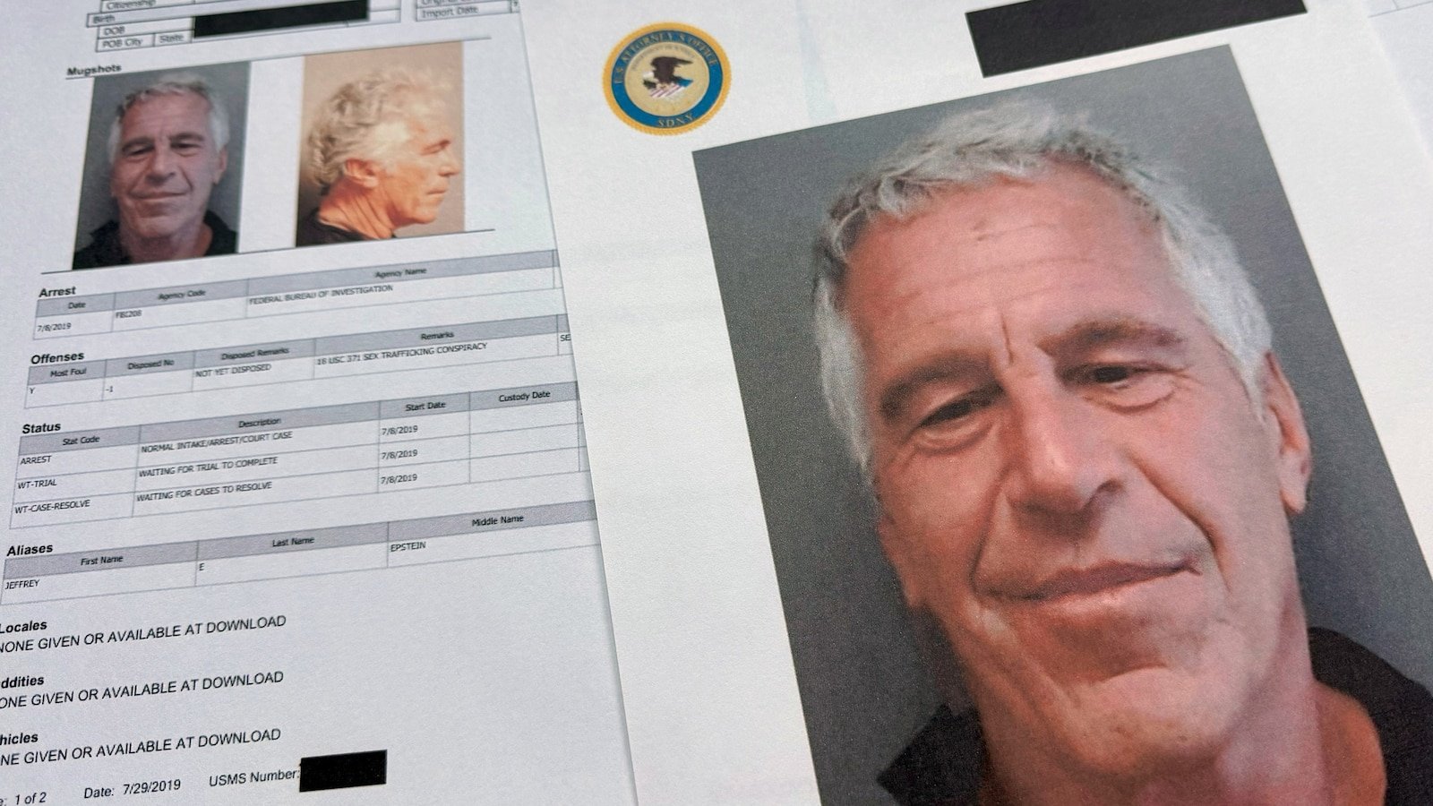 Las víctimas deben llegar a un acuerdo contra el abogado y contador de Epstein: documentos