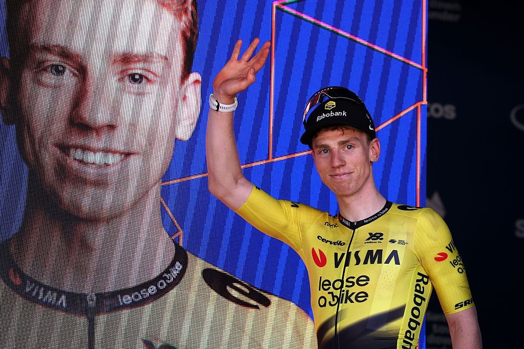 “Es una curva de aprendizaje empinada y se sumará” – Visma-Lease a Bike insiste en que no hay presión adicional sobre Matthew Brennan en Omloop Het Nieuwsblad a pesar de la ausencia de Wout van Aert