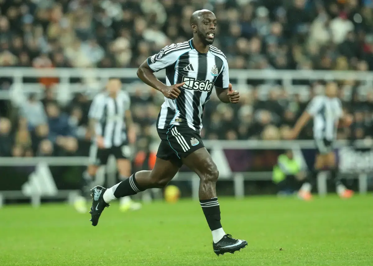 Actualización oficial sobre lesiones del Newcastle United tras la victoria por 3-1 en Aston Villa