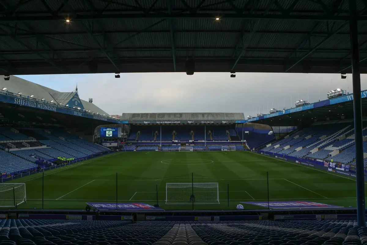 Sheffield Wednesday, puertas correderas y un poco de perspectiva
