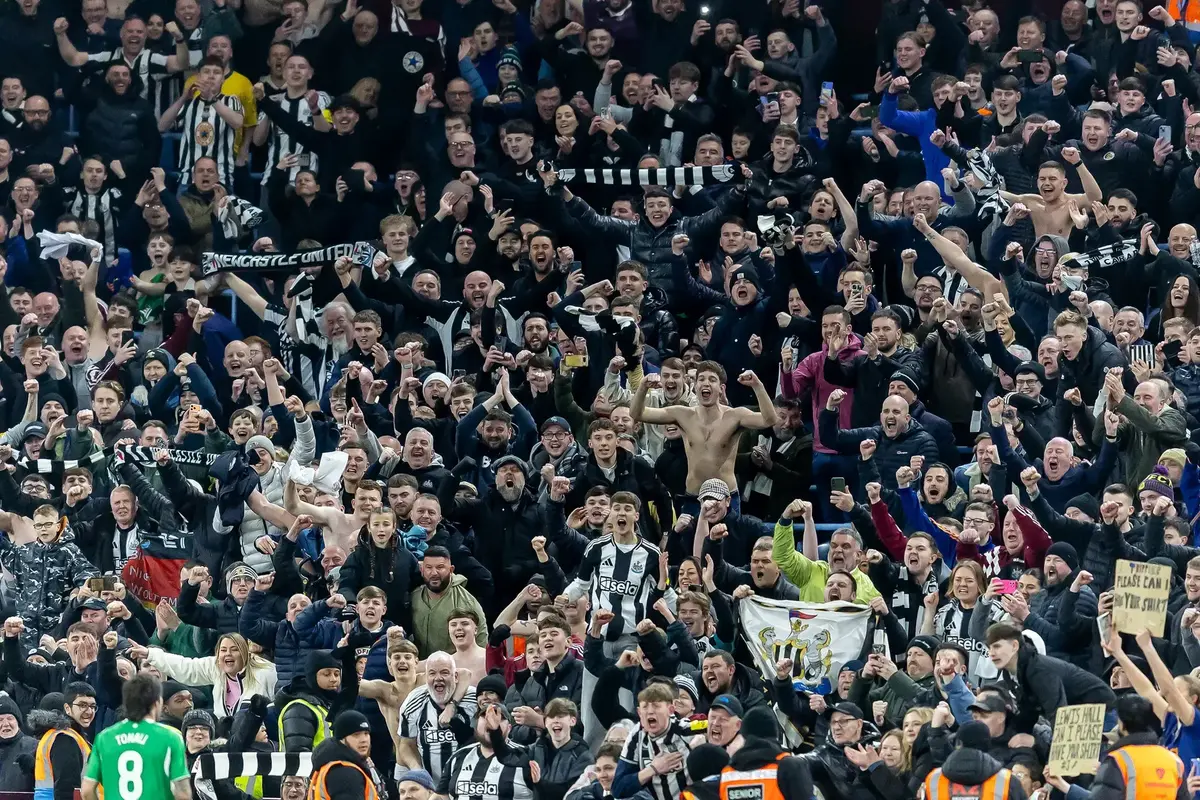 Qué momento para ser aficionado del Newcastle United