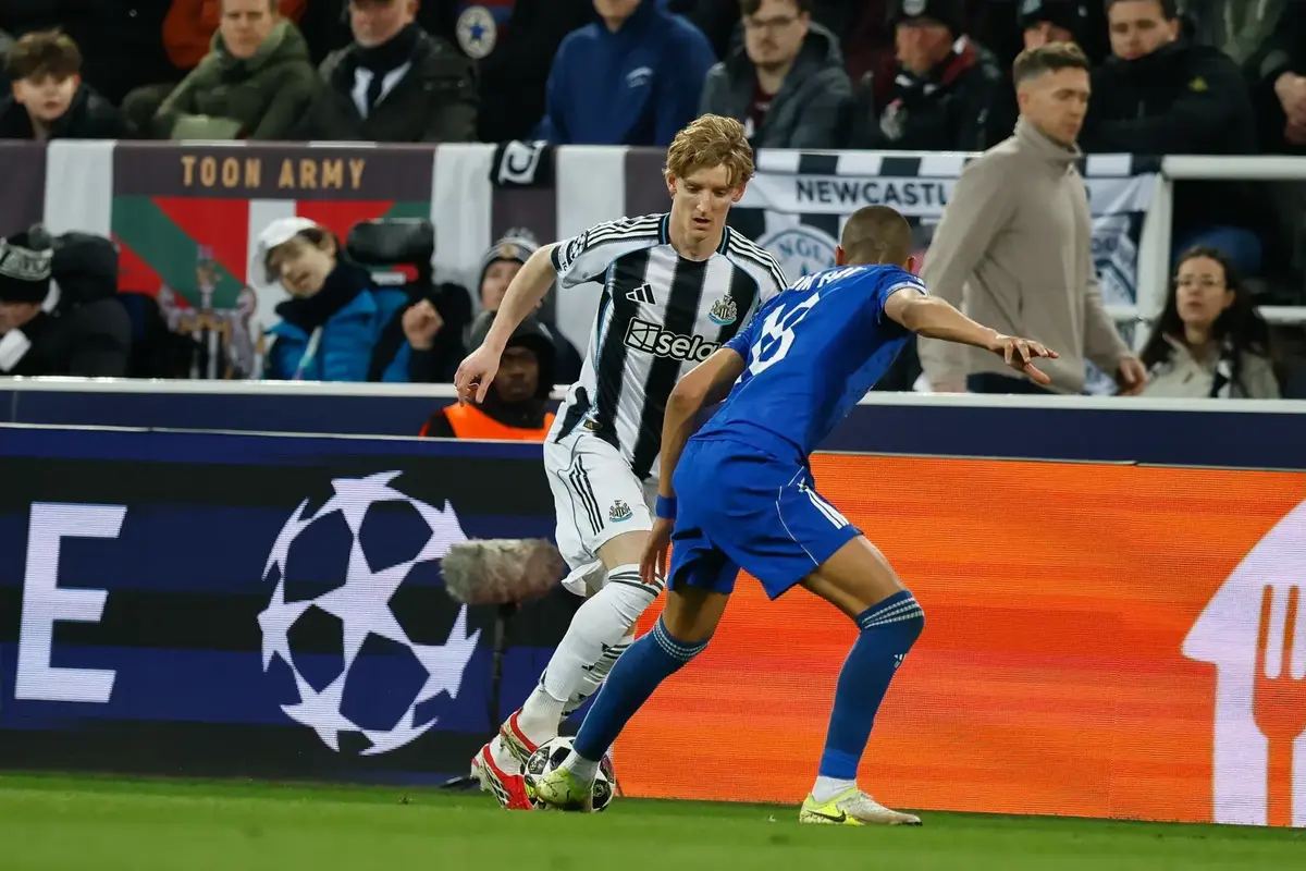 Empañado por el anuncio de que el aumento de capacidad previsto en Barcelona hasta 62.000 podría estar en riesgo