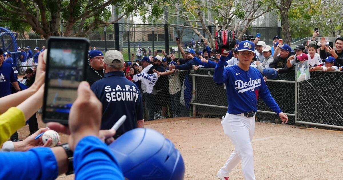 Yoshinobu Yamamoto debe mantener la calma en medio de la tormenta de los Dodgers