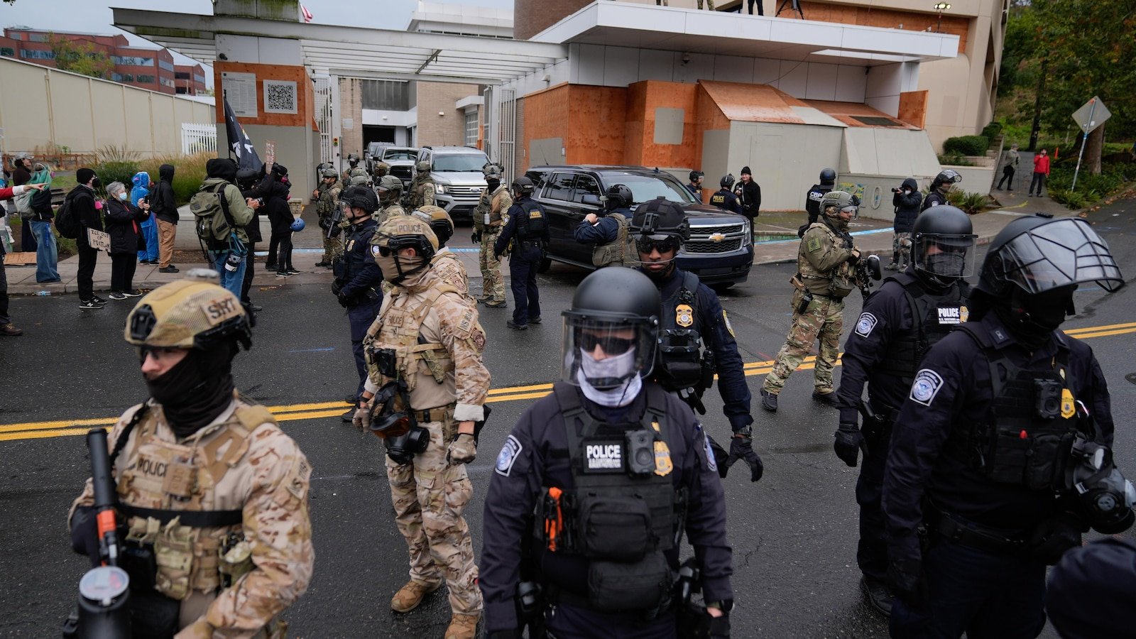 Juez federal acusa a la administración Trump de ‘terrorismo’ contra inmigrantes