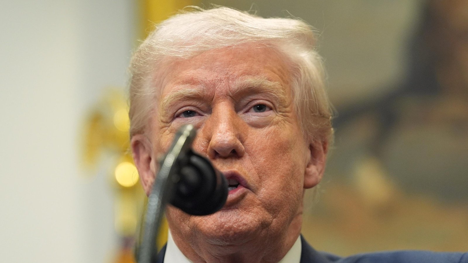 Trump indulta a 5 exjugadores de la NFL por delitos que van desde perjurio hasta tráfico de drogas