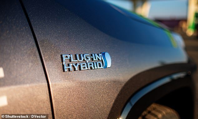 Mail on Sunday gana cuando los servicios de emergencia comienzan a investigar las causas de los incendios de automóviles híbridos