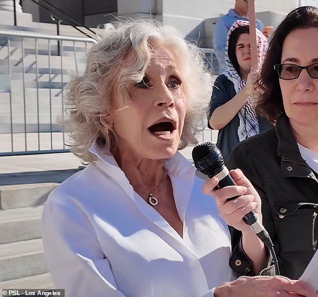 Jane Fonda de ‘Hanoi’ criticada por criticar al ‘triste y trastornado’ Donald Trump mientras ataca a Irán