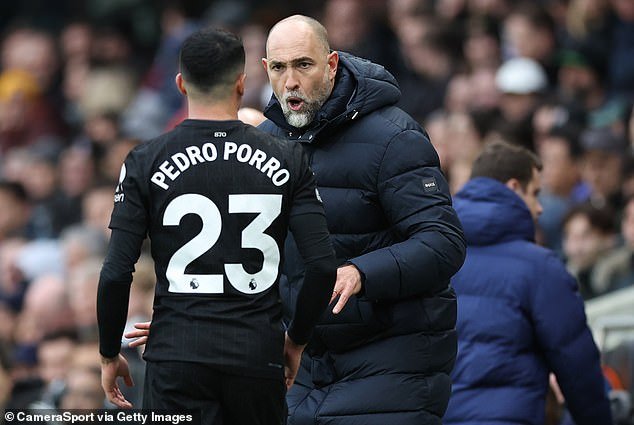 El jefe de los Furious Spurs, Igor Tudor, llama a la estrella del Fulham TRAMPA y critica a sus propios jugadores por falta de “personalidad” después de otra miserable derrota.