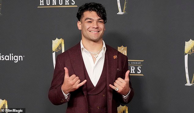 La estrella de la NFL Puka Nacua, que intentó salir con Sydney Sweeney, parece estar siguiendo adelante, como se ve con un nuevo interés amoroso.