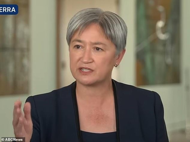 Los problemas iraníes que rompieron a Penny Wong: el Ministro de Relaciones Exteriores arremete dos veces durante una irritante conferencia de prensa sobre la guerra en Medio Oriente