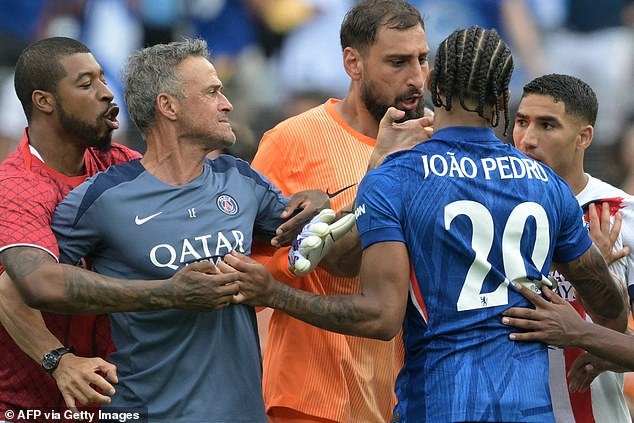 Revelado: la fuga sorpresa de Luis Enrique por su cara de Joao Pedro antes del ardiente reencuentro de la Liga de Campeones, momento crucial para las negociaciones contractuales de Reece James y el verdadero costo de las tarjetas rojas – CHELSEA CONFIDENCIAL