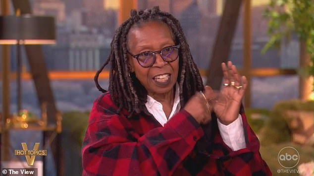 Whoopi Goldberg monta una nueva defensa de los vínculos de Bill Clinton con Epstein en The View