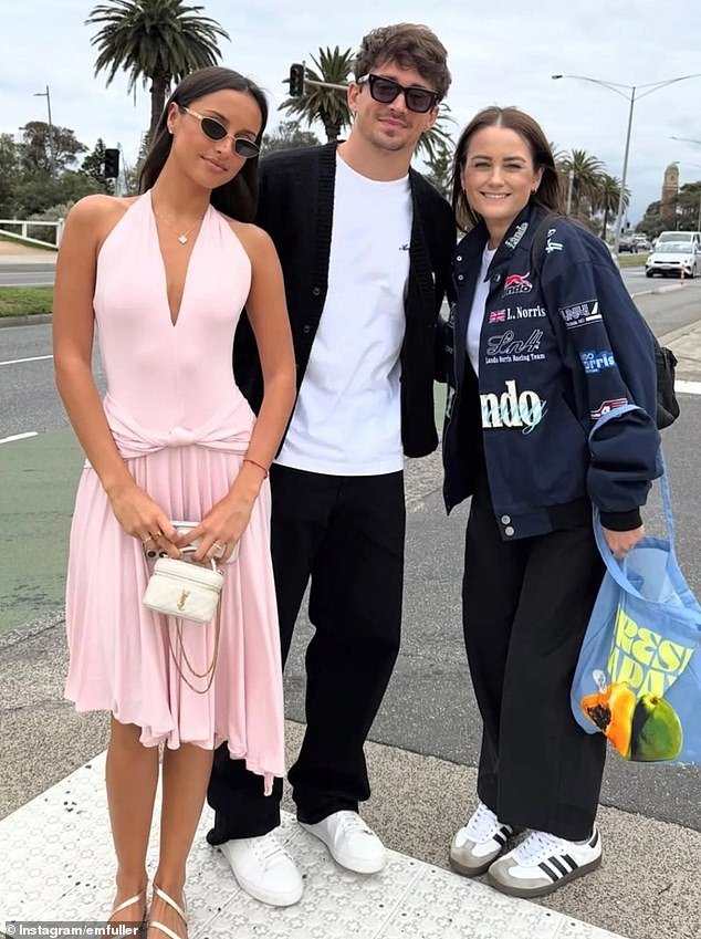 Una de las mayores estrellas de la F1 pasa totalmente desapercibida en el Gran Premio de Australia al hacerse pasar por residente de Melbourne.