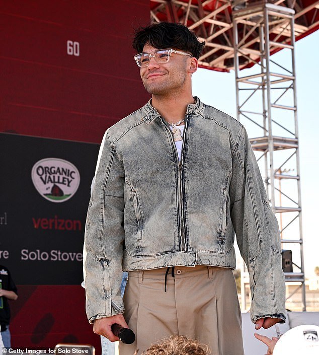 Puka Nacua habla sobre su salvaje vida amorosa después de conectarse con Sydney Sweeney y Sara Saffari