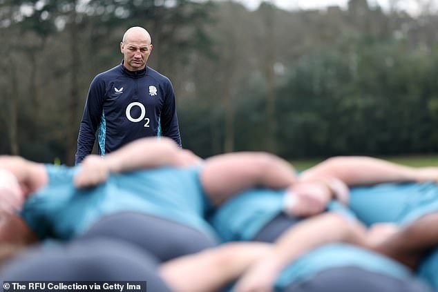 “El cambio sería la peor idea que alguien haya tenido jamás”: las razones por las que Steve Borthwick no irá a ninguna parte, los refuerzos que llegan a Inglaterra para la Copa del Mundo y por qué Eddie Jones piensa que los problemas del Seis Naciones son una bendición disfrazada.
