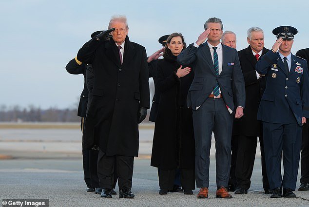 Trump dará la bienvenida a casa a seis soldados estadounidenses muertos en la guerra de Irán en una ceremonia de entrega digna