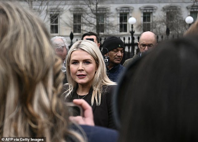 El brutal golpe de Karoline Leavitt a los conservadores por la guerra de Trump contra Irán: “Este presidente vive en el mundo real”