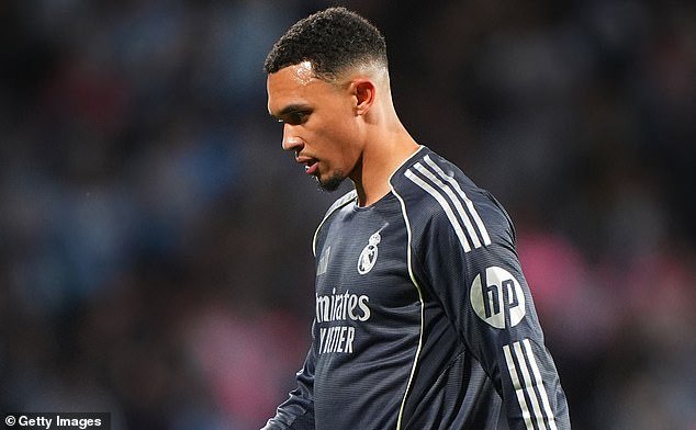 Trent Alexander-Arnold, “perdido”, denunciado por los medios españoles tras un error “increíblemente débil”, dio el empate al Celta de Vigo en plena primera temporada difícil en el Real Madrid.
