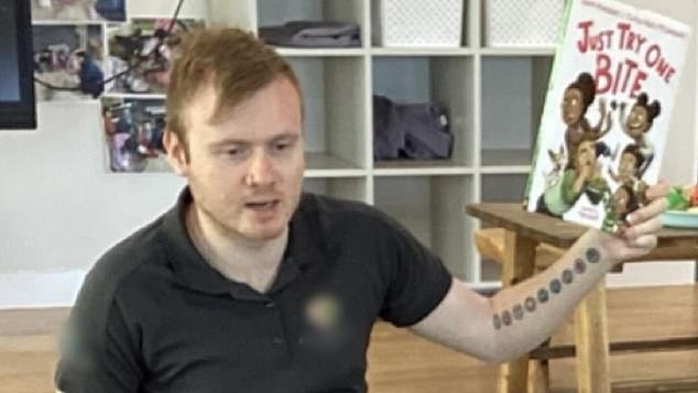 Se revela el segundo delincuente sexual acusado con presuntos vínculos con el monstruo del cuidado infantil Joshua Brown, mientras enfrentan casi 200 delitos