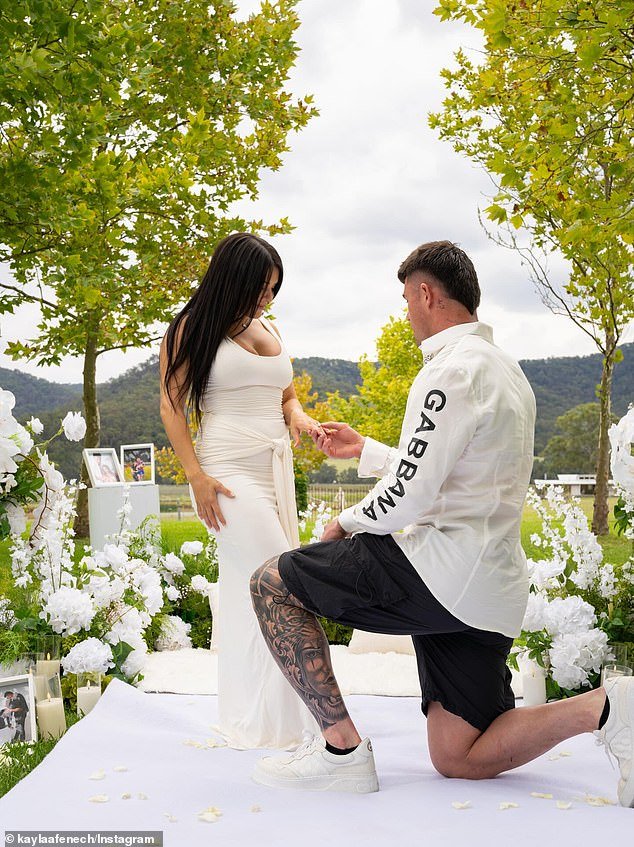 La estrella del fútbol se compromete con la hija de uno de los mejores atletas australianos de todos los tiempos