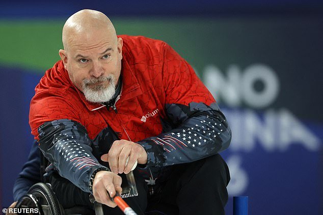Cómo un accidente por conducir ebrio transformó a Steve Emt de jugador de baloncesto de la Universidad de Connecticut a estrella del curling paralímpico