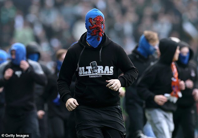 ¡PIDE ESTO! Se insta a los Rangers a tomar medidas enérgicas contra los ultras después del caos de Old Firm este mes en Ibrox