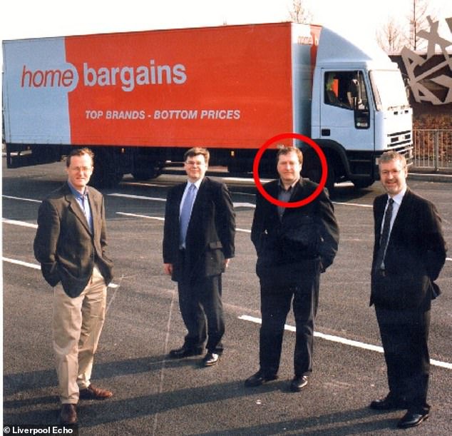 El ‘scouser más rico que jamás haya existido’ y su apuesta por construir uno de los rascacielos más altos del Reino Unido: el magnate de Reclus Home Bargains financiará una torre de 70 pisos estilo Dubái en el paseo marítimo de Liverpool