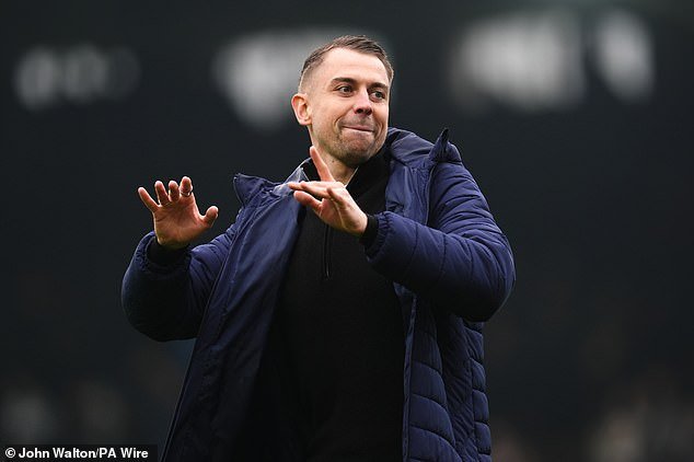 ‘Nunca para… Me encanta’: cómo el ‘fanático del control’ Tonda Eckert ‘infundió vida’ en Southampton: la neurociencia, los ganadores de la Copa del Mundo que dieron forma a la mentalidad de ganar a toda costa y el ‘uno por ciento’ que devolvió a los Saints a la carrera por el ascenso