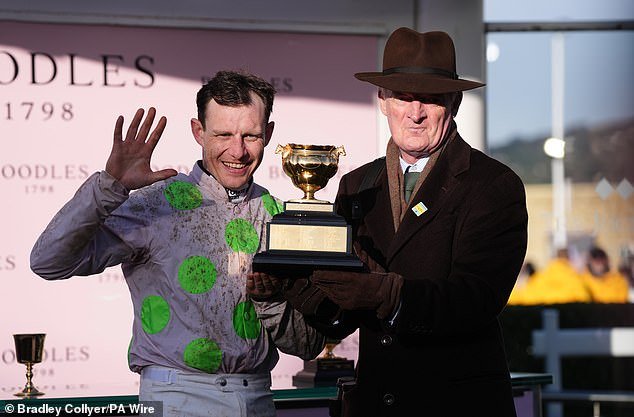 La Copa de Oro fue genial, pero Gaelic Warrior la ganó con mucha facilidad, y Paul Townend fue la verdadera estrella del espectáculo, escribe DOMINIC KING.