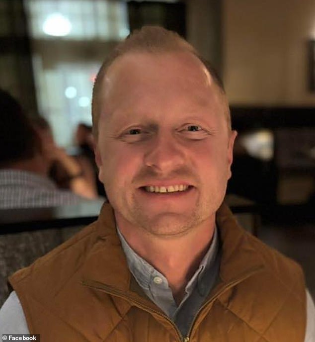 Se retiran los cargos contra los adolescentes que mataron accidentalmente a su maestro durante una broma en su casa