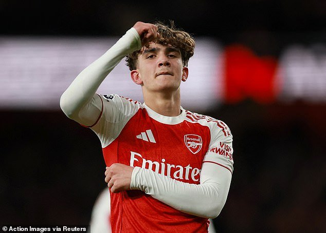 Max Dowman hace historia: Star, de 16 años, se convierte en el jugador más joven en anotar en la Premier League, aclamado como “cambiador de juego” por Mikel Arteta