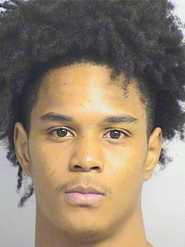 Lo que la estrella del baloncesto de Alabama le dijo a la policía después de encontrar más de 2 libras de marihuana en su apartamento de Tuscaloosa