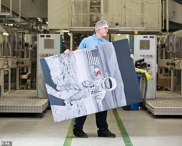 Un trabajador despedido después de activar la alarma de incendio y forzar la evacuación de la fábrica de Nestlé “vapeando en el inodoro” gana un pago de £22.000