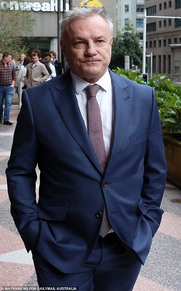 El futbolista Paul Kent habla sobre los horribles efectos de su batalla contra el cáncer: “Ni siquiera los medicamentos fuertes son suficientes para aliviar el dolor”