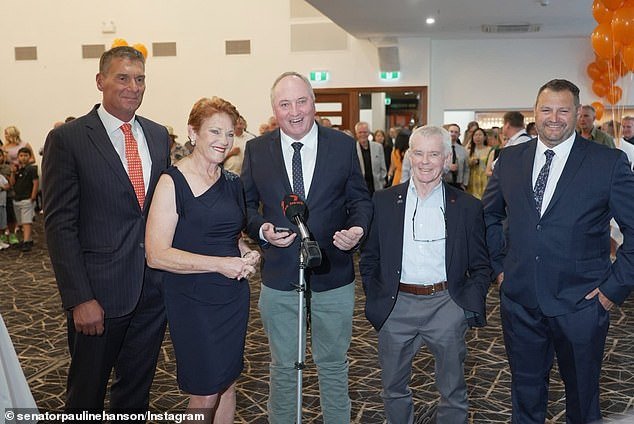 Pauline Hanson reclama otro cuero cabelludo político mientras One Nation avanza en las encuestas y supera a un partido PRINCIPAL días antes de las elecciones en Australia del Sur