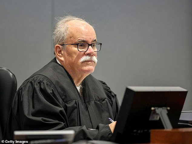 El abogado de Lamar Odom aboga por él en el caso de DUI en Las Vegas mientras la ex estrella millonaria de la NBA opta por saltarse la fecha final de la corte