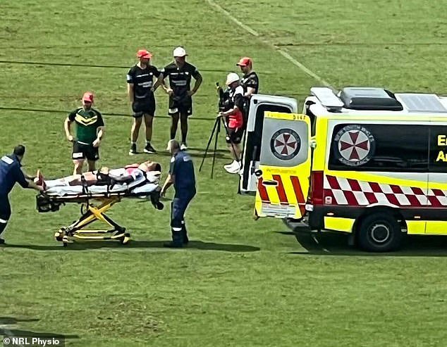 La joven estrella de la NRL fue trasladada de urgencia al hospital en ambulancia después de un aterrador incidente de entrenamiento